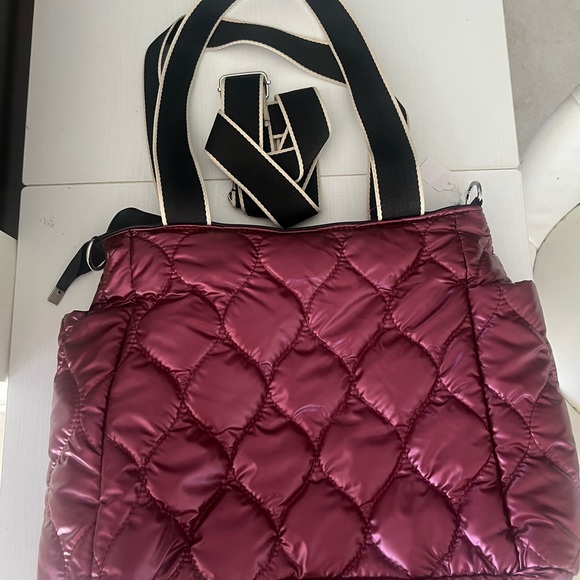 🍇  new Lovely weather friendly shoulder bag🍇 - Picture 3 of 7